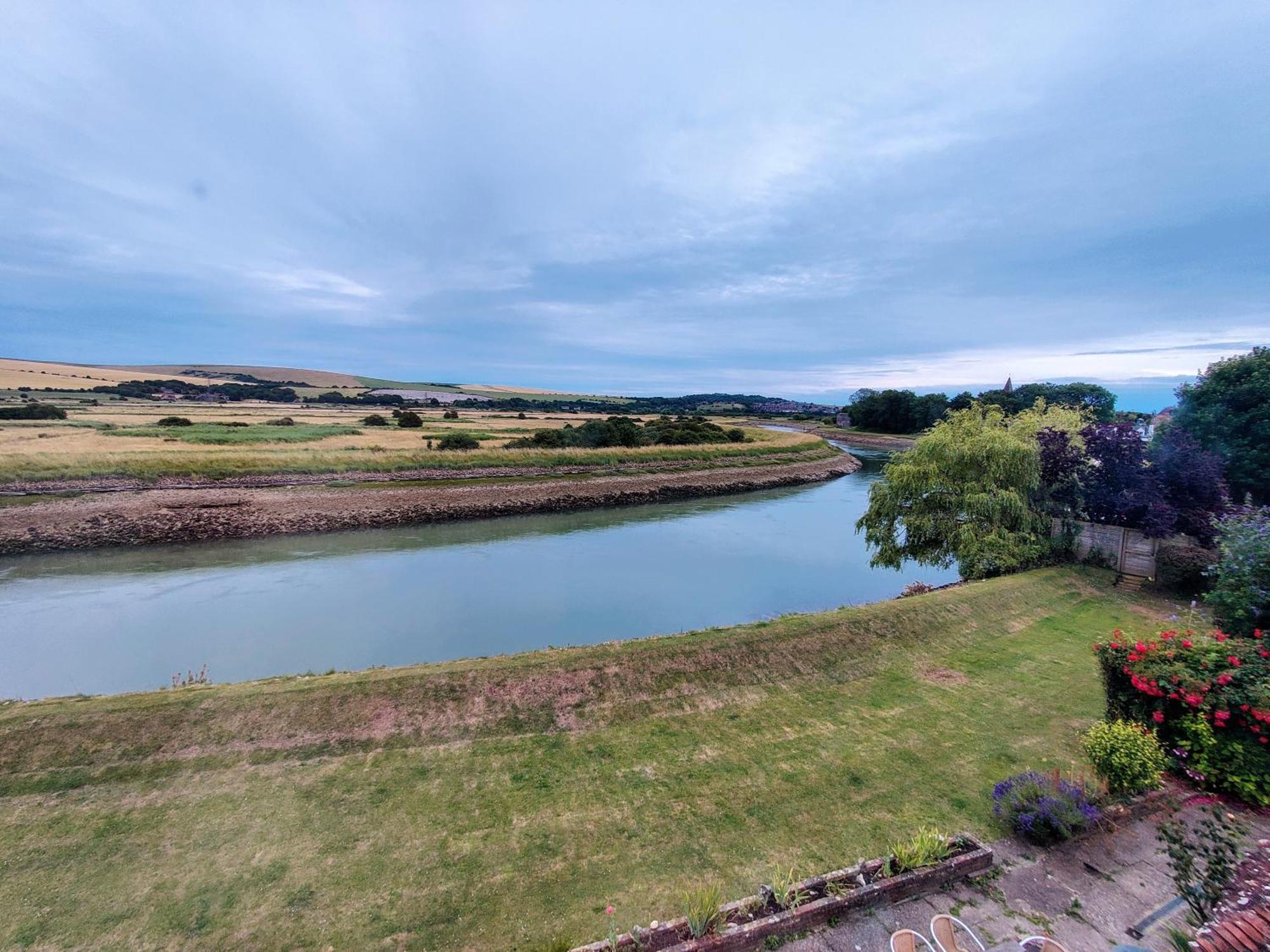Historic Riverside Kiln - Flat Tarring Neville