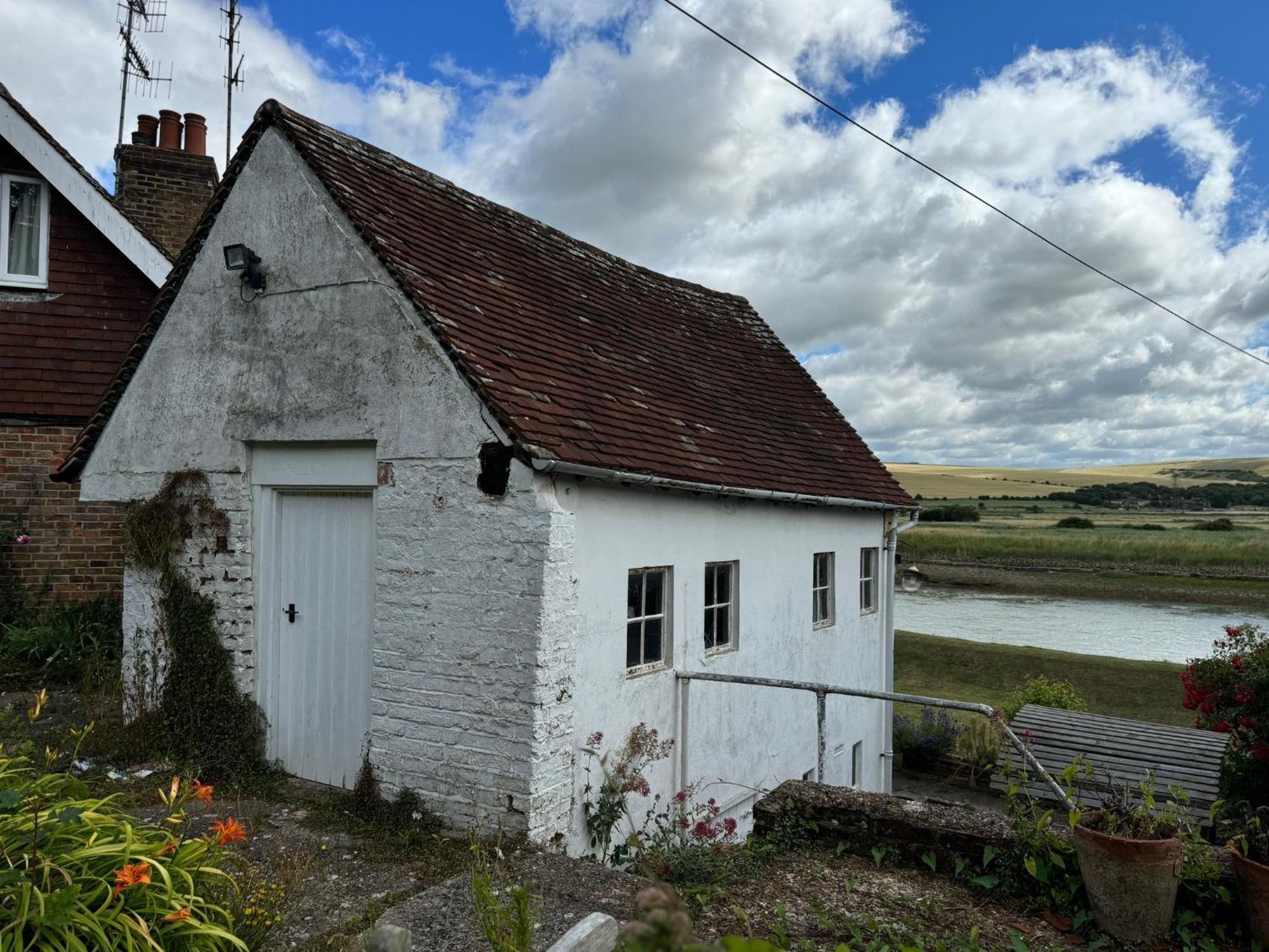 Historic Riverside Kiln - Flat